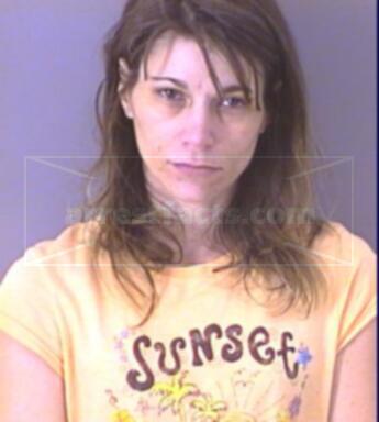 Tracey Wells