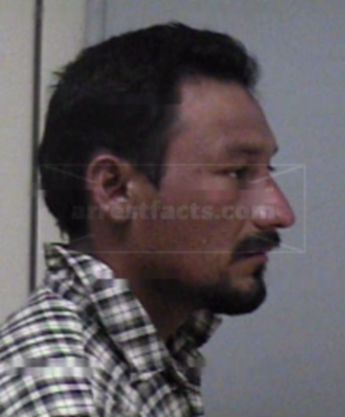 Carlos A Saenz