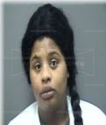 Kierra Snow