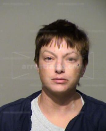 Tina L Reichart