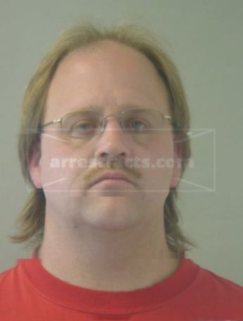 Scott M Kreklow