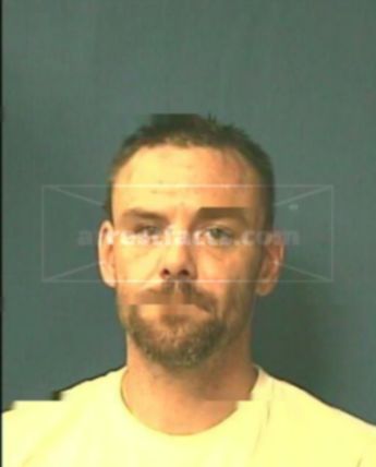 Jerry D Littlefield