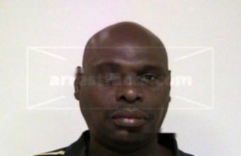 Perry Timothy Wayne