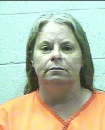 Arlene D Ray