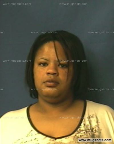Commencia Necole Foster