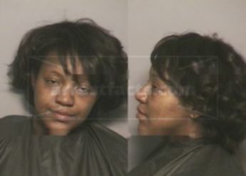 Desamona Crowder