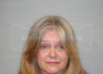 Carolyn S Lawson