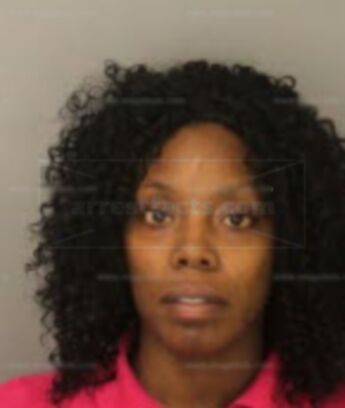 Candice N Moreland