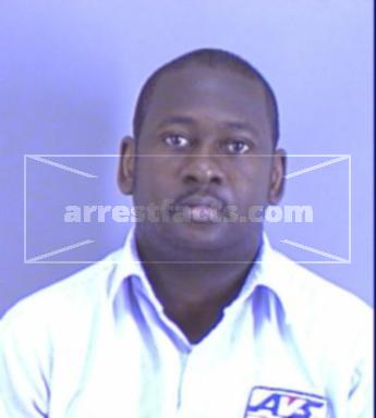 Carlos Mckenzie
