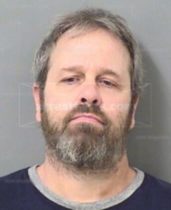 Kenneth G Tunderman