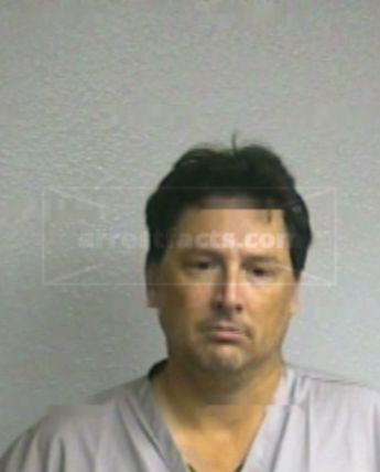 Mark D Hyden