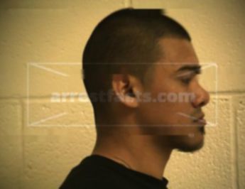 Gilberto Salinas Neaves