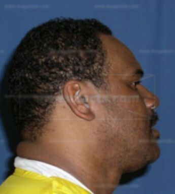 Leslie Bonds Sr.
