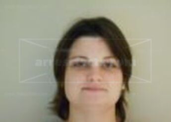 Liana M Flagle