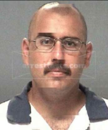 Victor Farias Espinoza