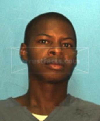 Larmarcus T Lawrence