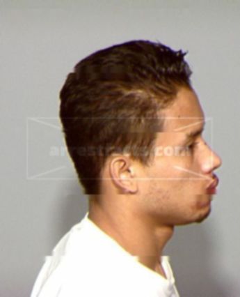 Julio Alfonzo Flores