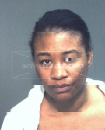 Daranika Andrika Henderson