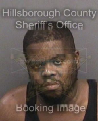 Lorenzo J Brown