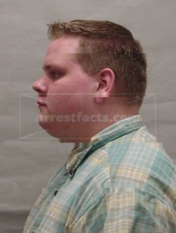 Aaron J Hunt
