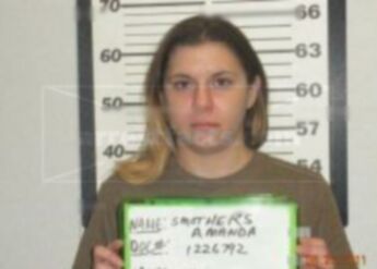 Amanda L Smothers