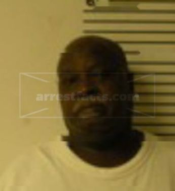 Robert Earl Smith