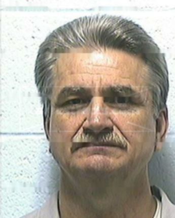 Darrell W Barnes