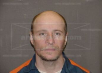 Michael Luke Bennett