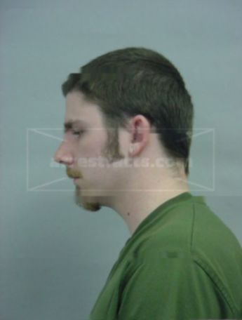 Travis L Roy
