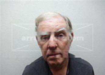 Robert Earmon Larson
