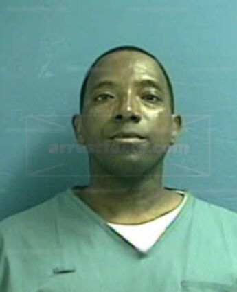 Leonard L Williams