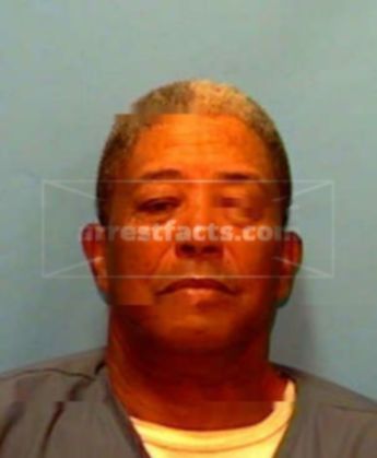 Lenzy Hodge