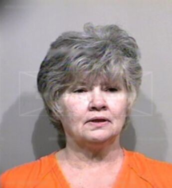 Carolyn Machocky Knowles