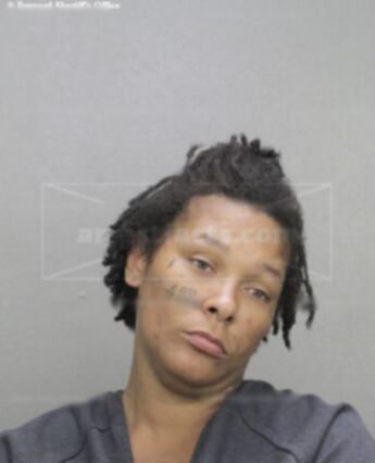 Loukeesha Mckenzie