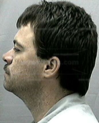 Earl D Trammell