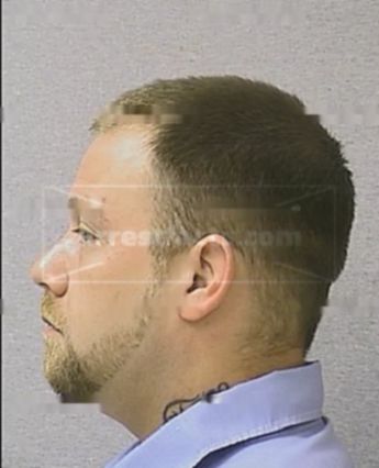 Matthew D Hewitt