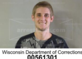 Kyle J Wnek