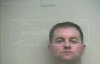 Travis J Seawright