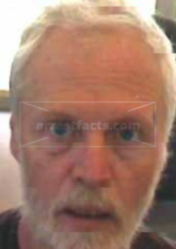Mark E Henderson