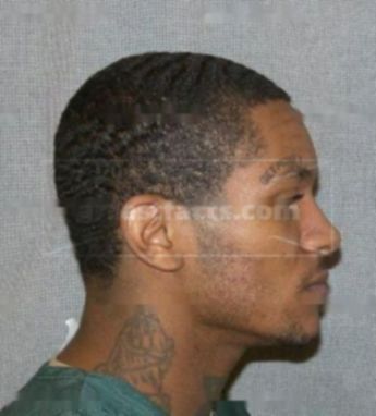 Lavaris L Evans