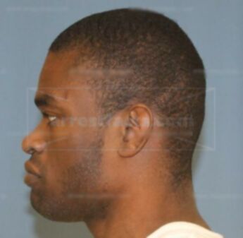 Lester Jones