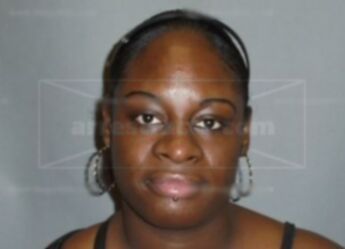 Keyanna M Toliver