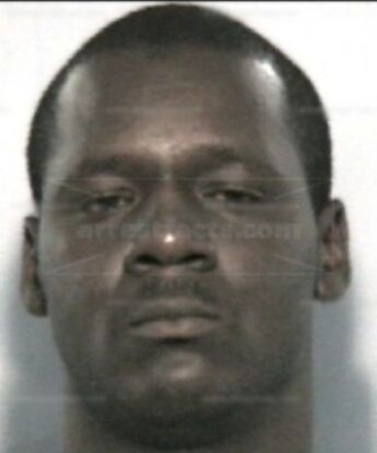 Darrick R Hooks