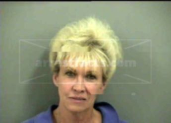 Linda Carroll