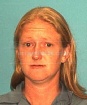 Linda J Padgett