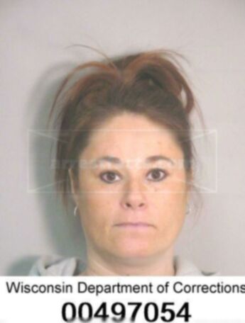 Linda R Hilt