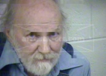 Larry W Thornhill