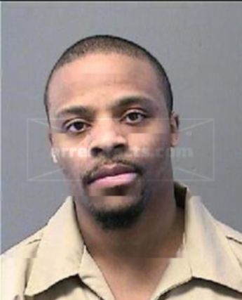 Marcquan L Clarke