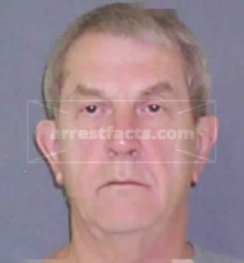 Jerry R Dowden