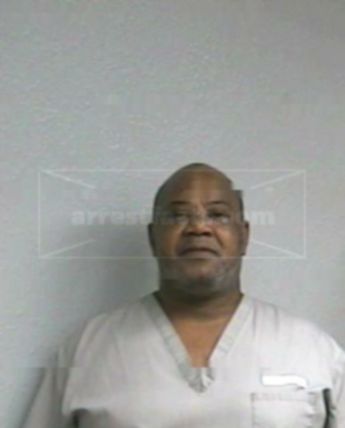 Dennis Estell